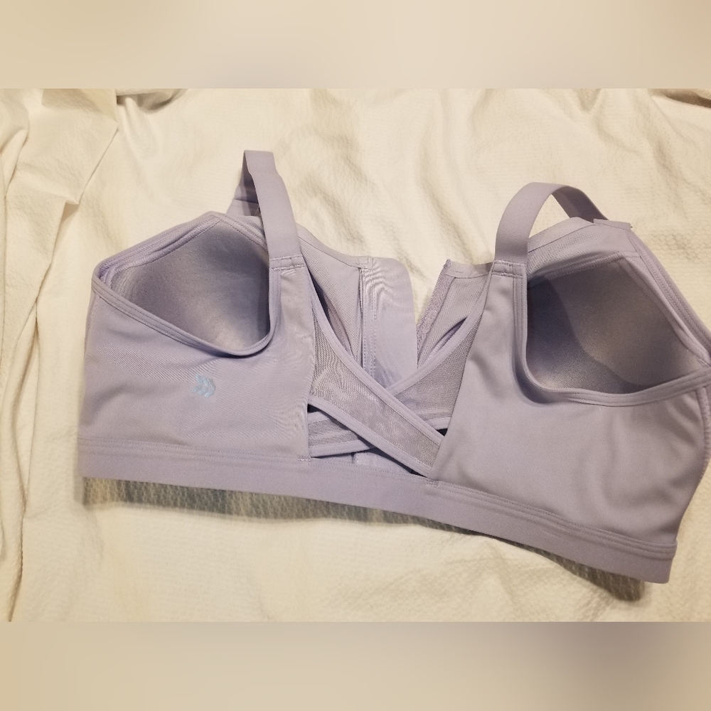 NWT LAVENDER SPORTS BRA FRONT ZIP HIGH SUPPORT MOISTURE WICKING WIDE STRAPS - Picture 3 of 7
